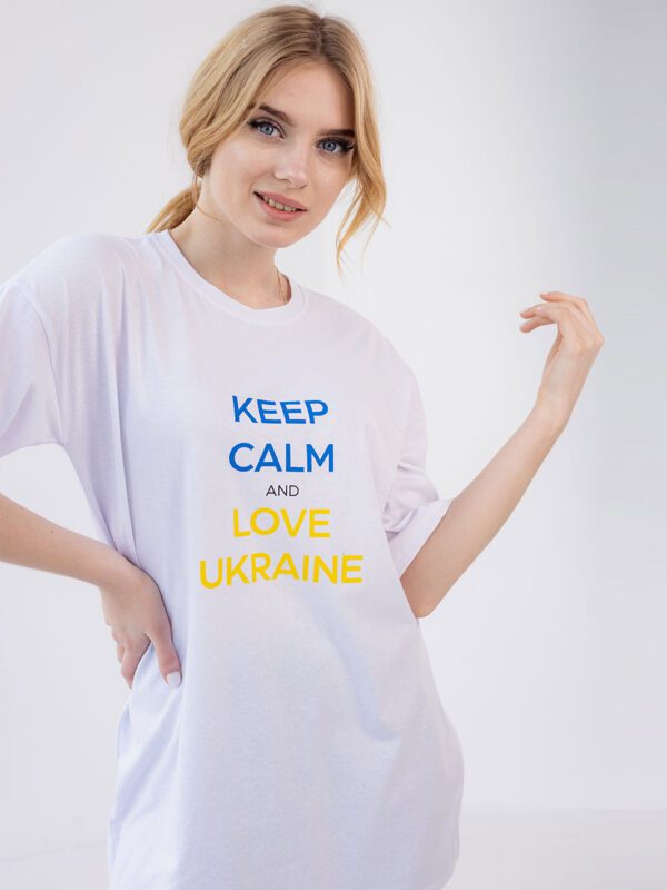Оверсайз футболка з принтом “KEEP CALM and LOVE UKRAINE” 3457